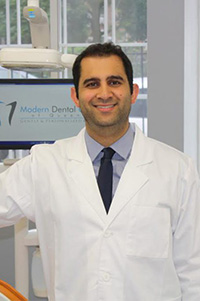 Portrait of Dr Arash Sadigh