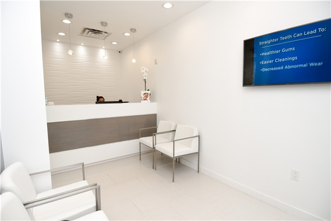 Dental Office in Kew Gardens